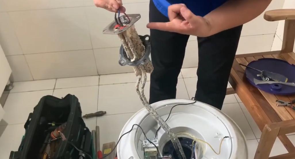 热水器加热慢怎么解决方法图解,你家的热水器会忽冷忽热吗