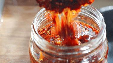 什么东西炒腊肠拌饭好吃,无敌下饭的腊肠酱