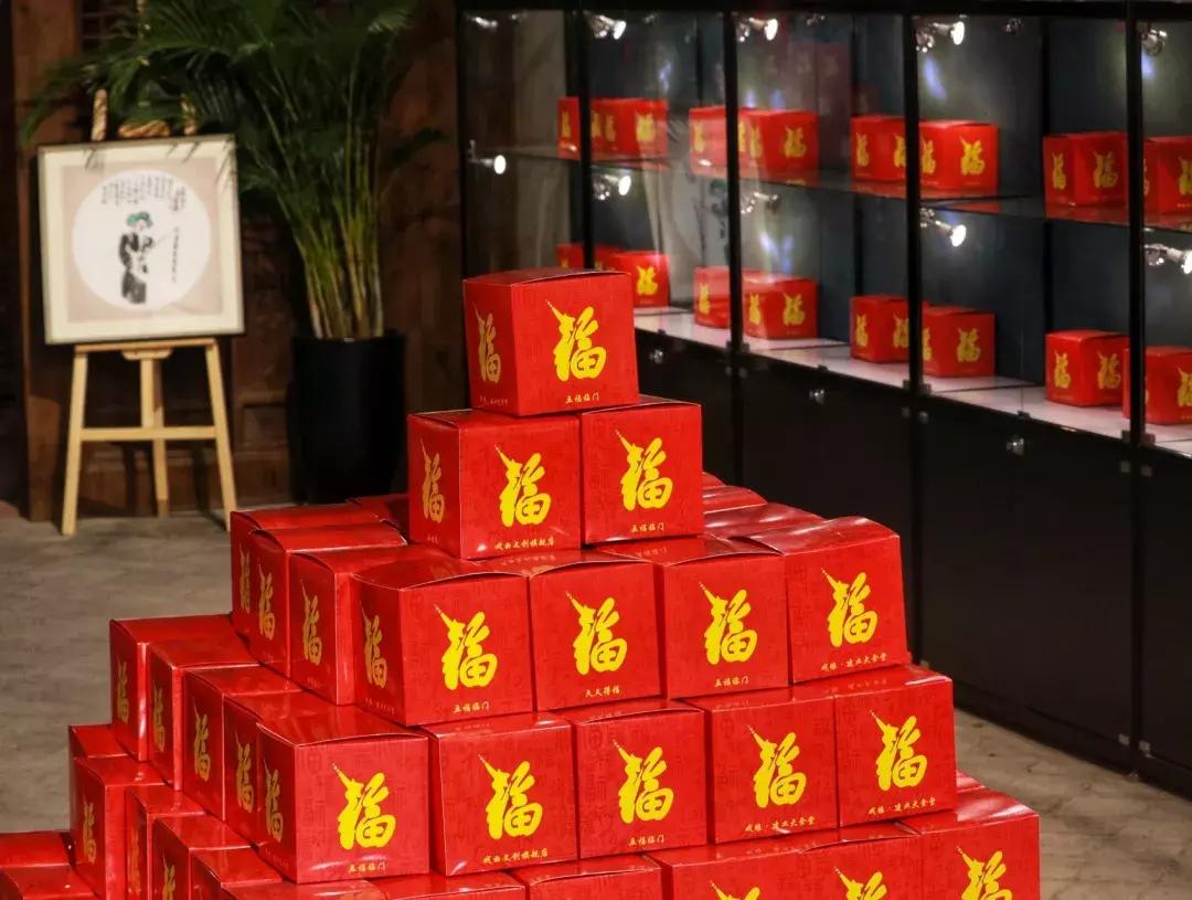 走胃更走心，一份热气腾腾的欢聚邀请已发出，请查收！