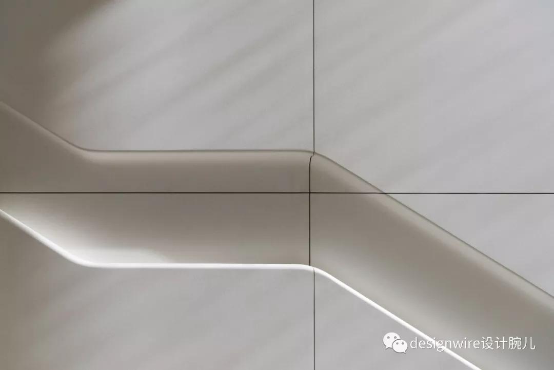 全球第一家苹果水上直营店在哪里,全球第一水上零售店