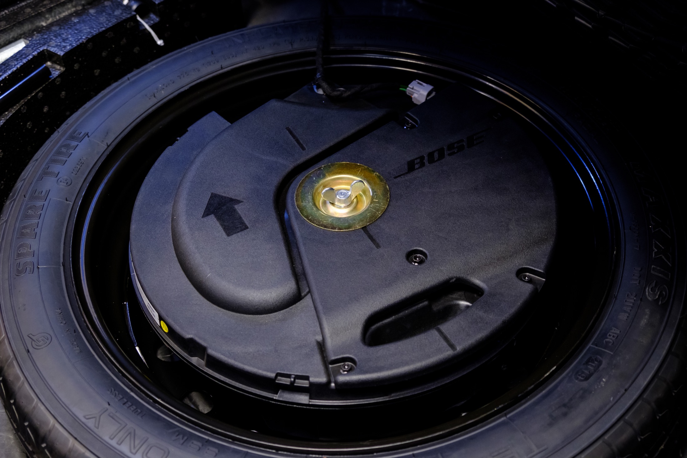 荣威rx5plus与荣威rx5max的区别,荣威rx5max2021bose音响