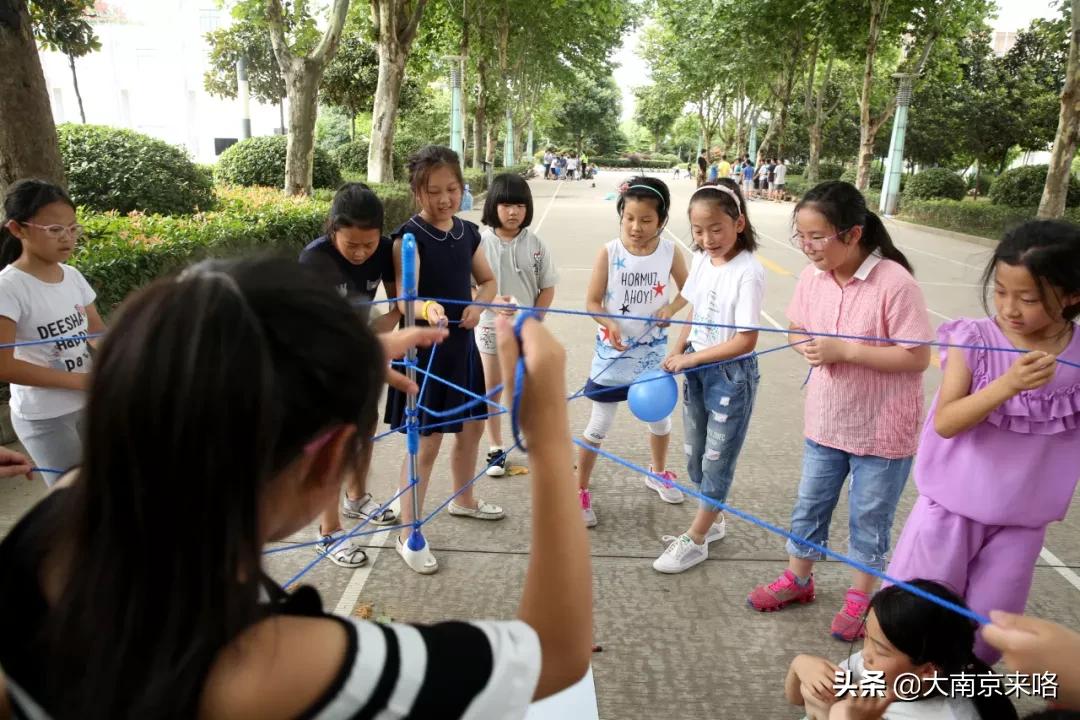 江苏教育频道特种兵军事夏令营,小小特种兵夏令营江苏广电