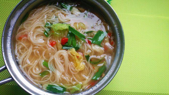 手工挂面怎么下好吃又简单,蔬菜挂面营养