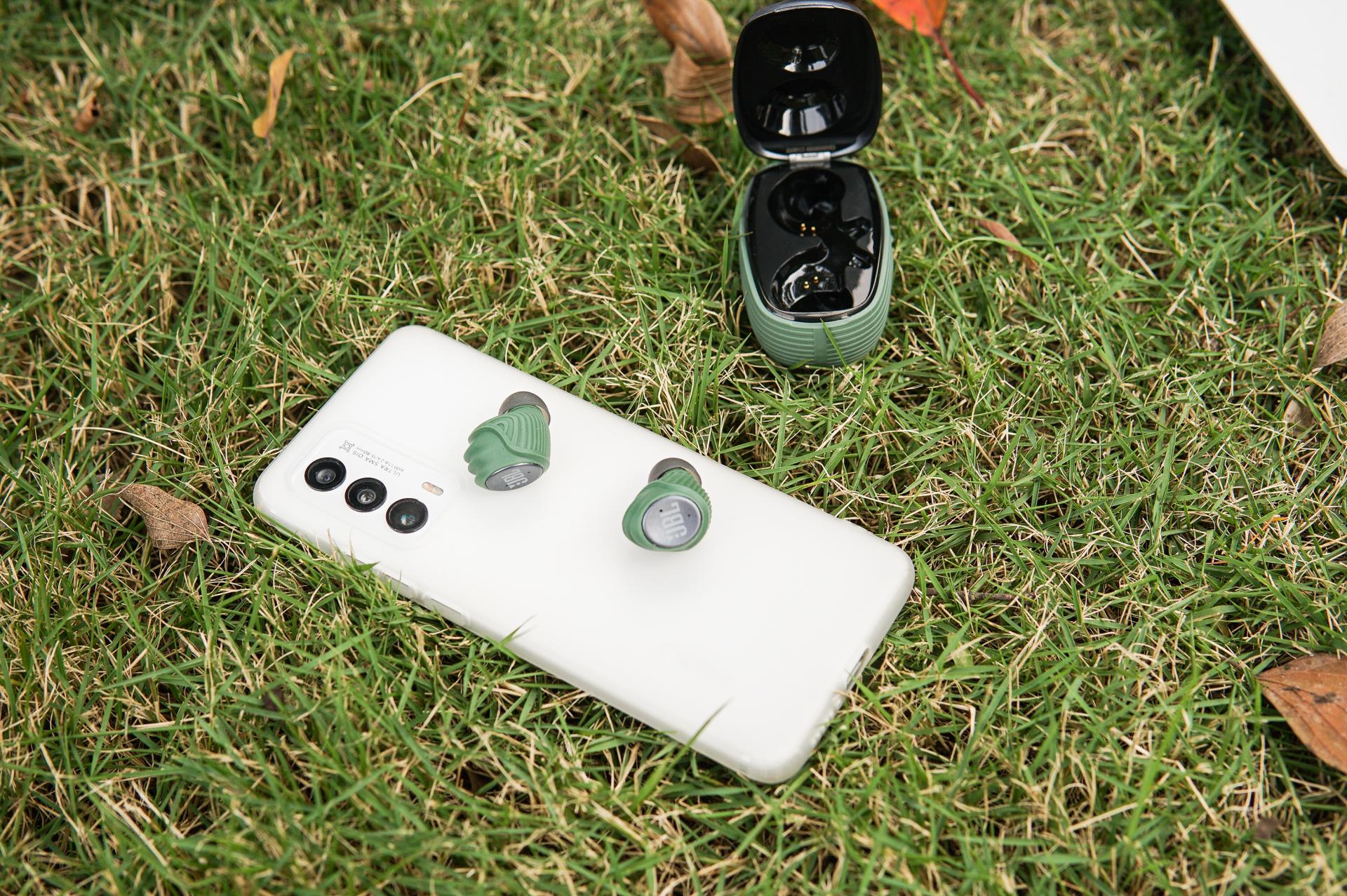 果然名不虚传天籁之音,果然名不虚传上一句