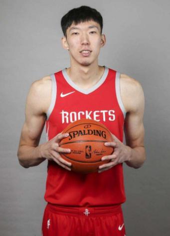 周琦加盟新疆男篮细节曝光,周琦正式加盟辽宁没