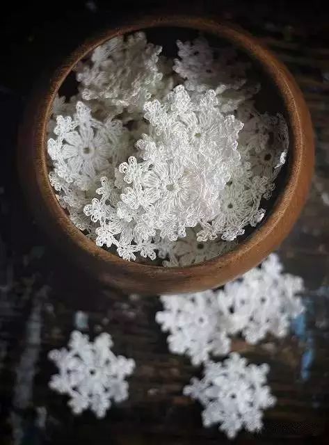 简单手工钩织雪花,钩编高清雪花图解教程