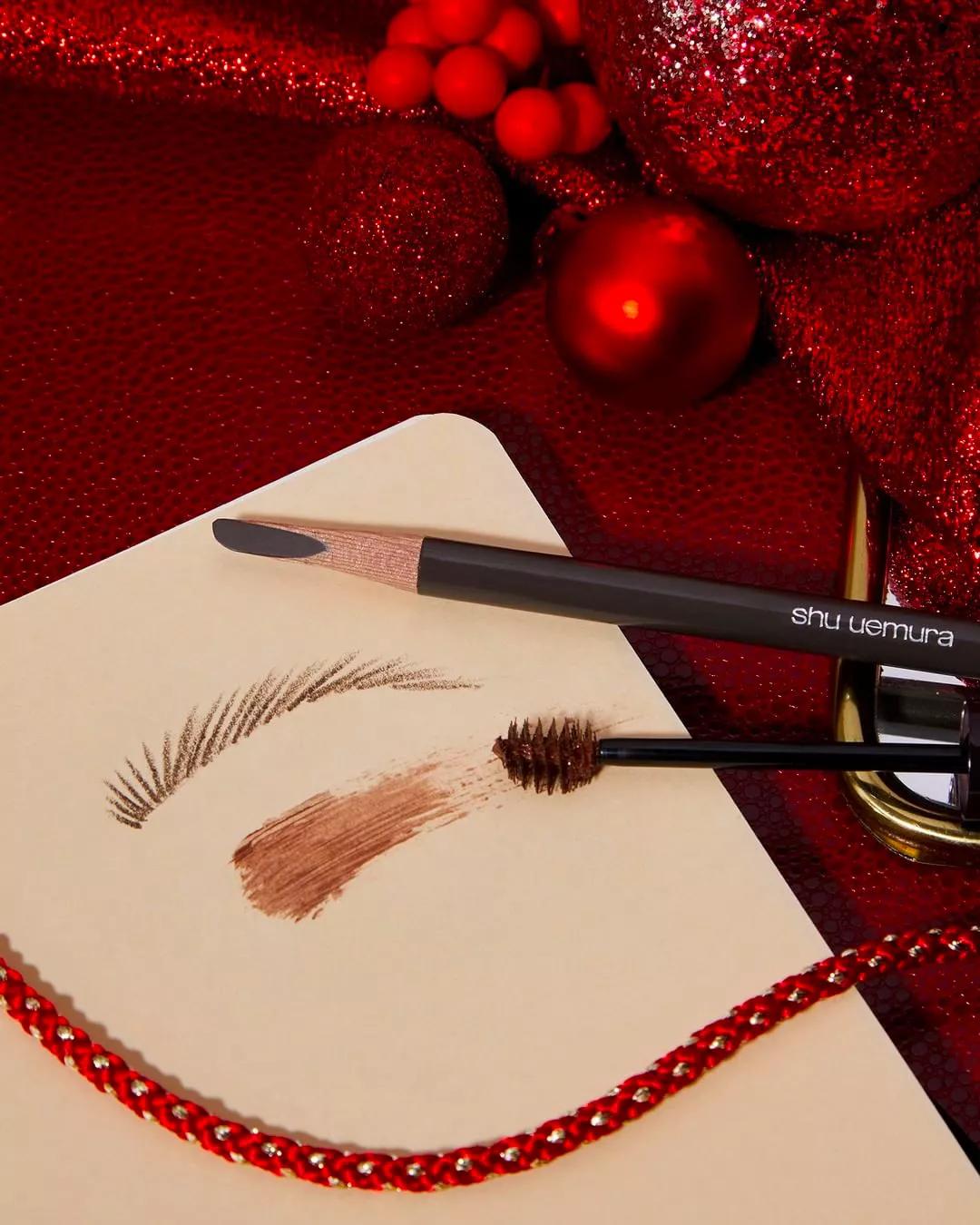 女明星化过最浓的妆,这些女明星的妆容简单又惊艳