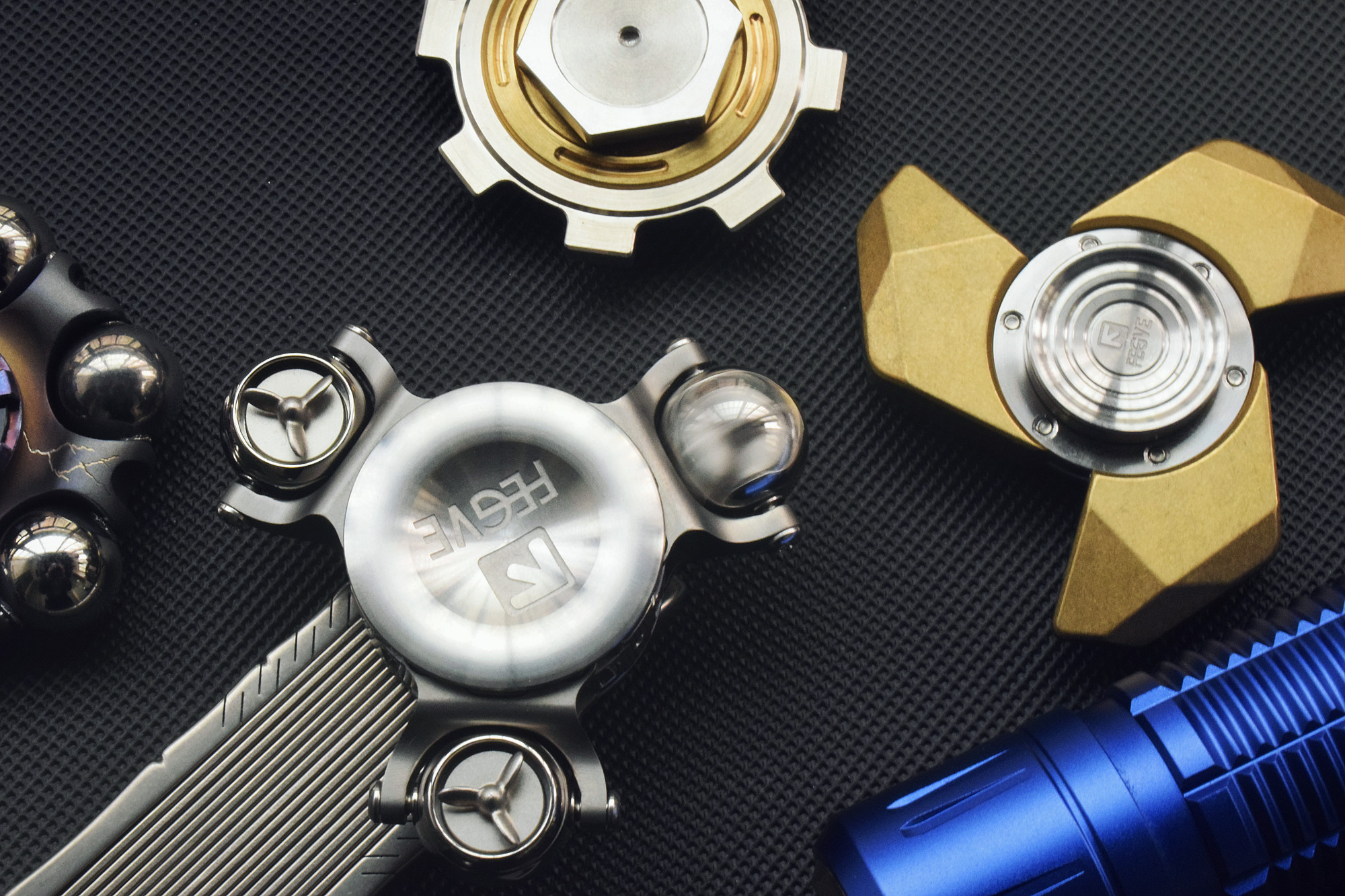 变是一种常态，亦是丛林法则！FEGVE随变2指尖陀螺赏玩