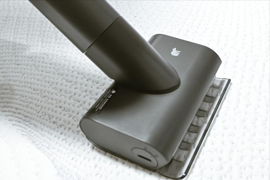 顺造Z11Max吸拖版“主动断发”吸尘器值得买吗？（附：戴森对比）