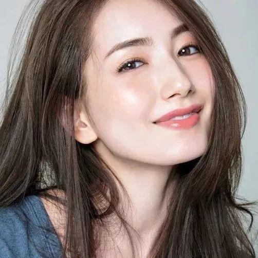 适合出游的妆容春节教程,春节必备妆容图片大全