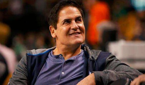 波什右膝,波什半月板撕裂东契奇