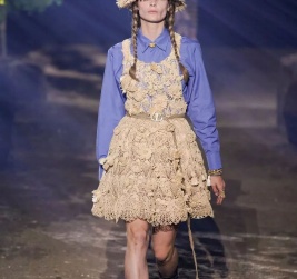 哪些衣服不贵又很高级|不看这波,出关时妹妹会输哦~