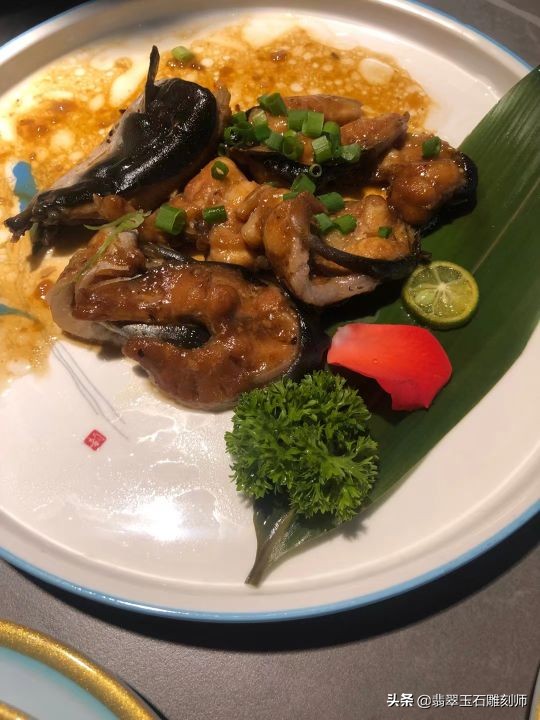 为了三百块钱，我很后悔骗了广州撑伞小姐姐