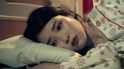 汤唯边笑边哭,汤唯流泪