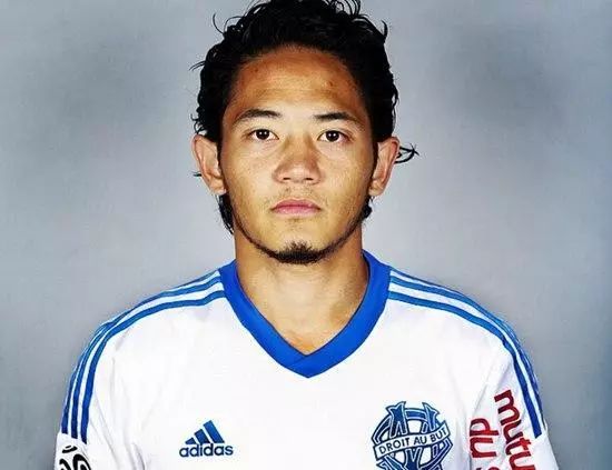 国足归化需要什么条件,足协最近为啥改变归化态度