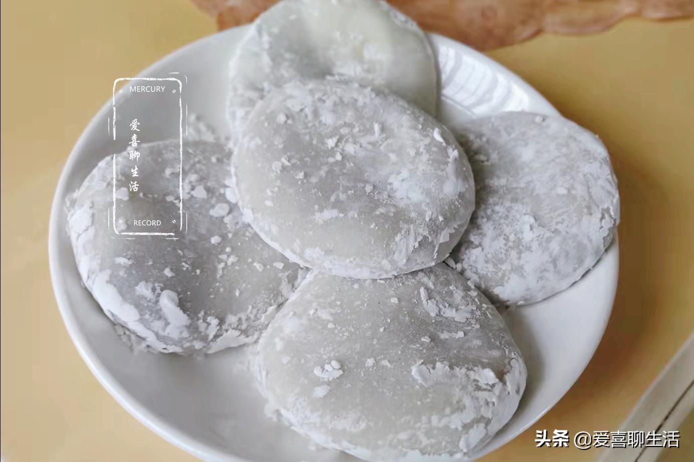 平时嘴馋就吃它，一次多做几个存起来，吃时煎一煎，既方便还好吃