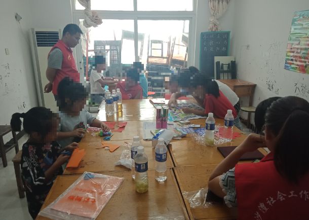 共青团关爱建档立卡贫困青年,共青团帮助青少年