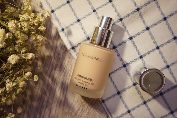 200元以下不暗沉的好用的粉底,超级便宜但好用的粉底液