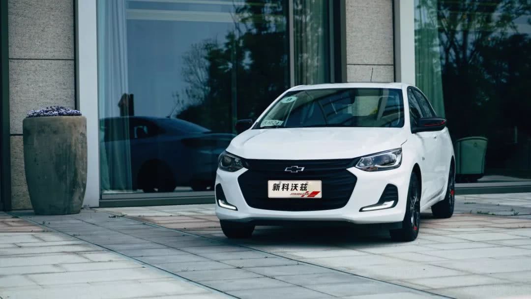 雪佛兰科沃兹试驾抖不抖,雪佛兰科沃兹手动挡试驾视频