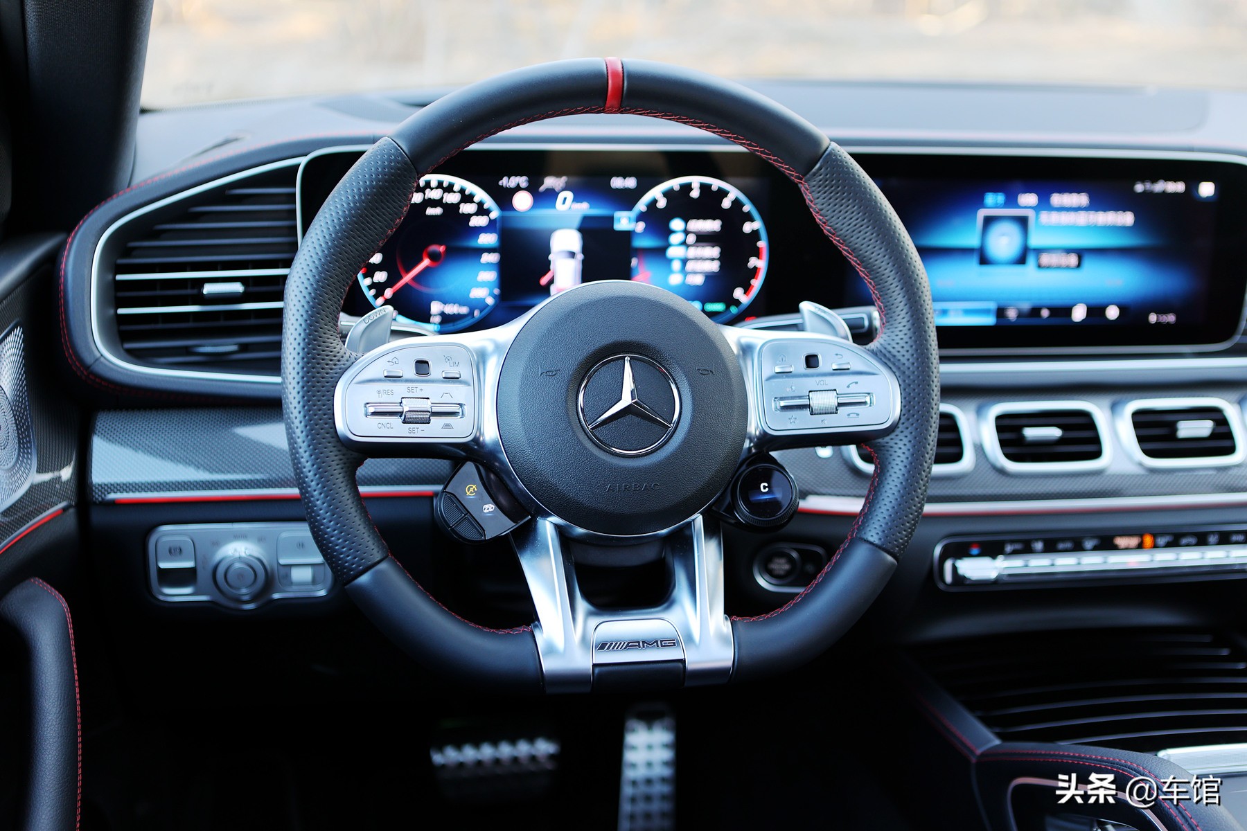 奔驰gle53amg2023款,去提一台奔驰gle53amg是什么体验