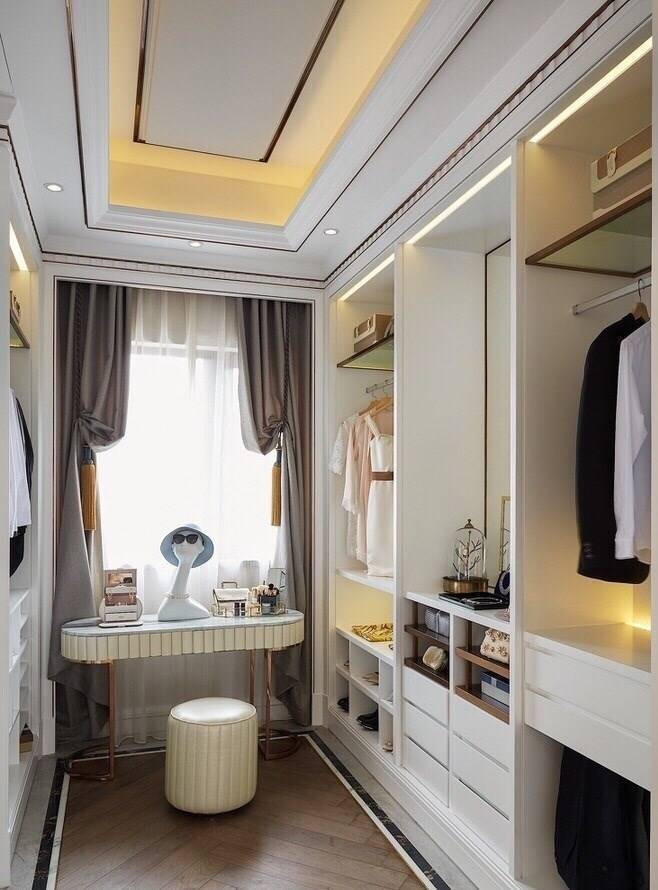 4平米衣帽间简单设计,4平米U型衣帽间设计简单实用