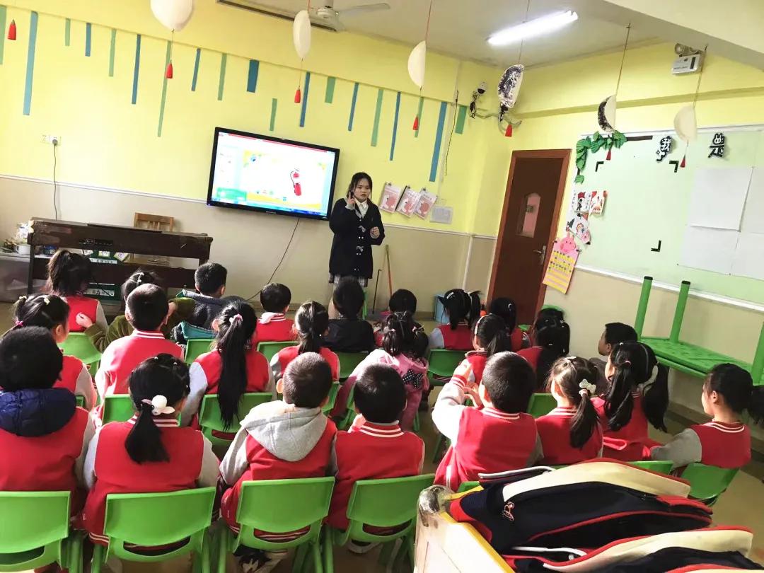 关于119消防的演练视频,119消防宣传日逃生视频