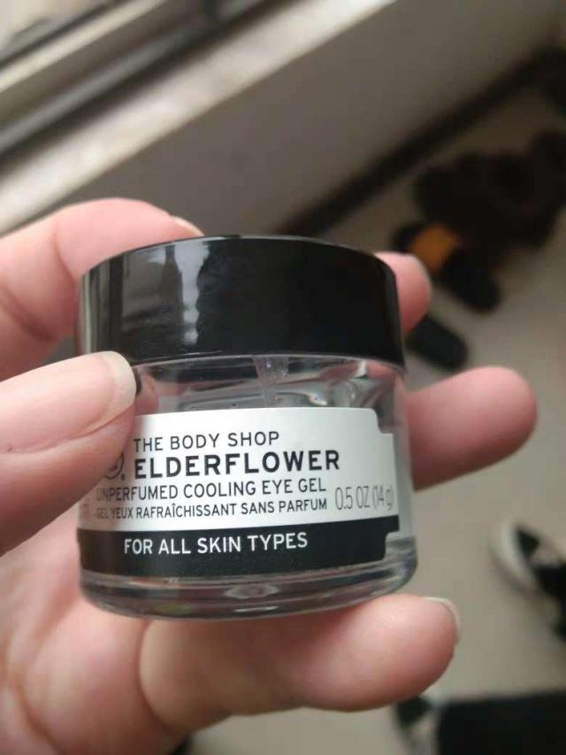 为了让小仙女不被贴上“老”的标签，我贴心准备了一份眼霜排行榜