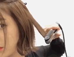 内扣怎么卷短发,一边内扣一边外翘短发