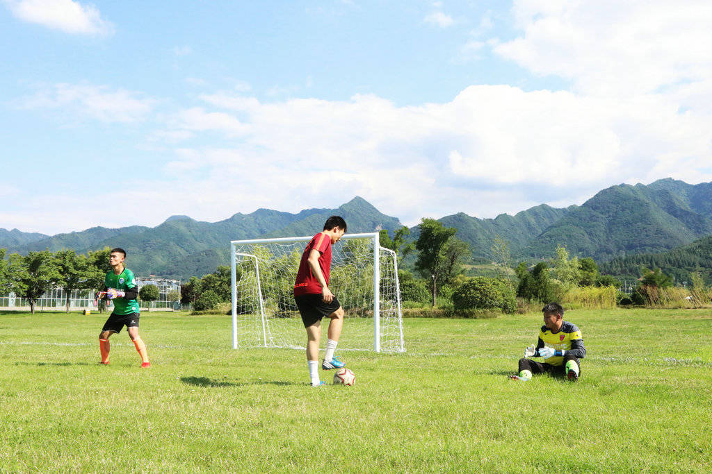2018青少年足球夏令营上海分营,小足球大梦想