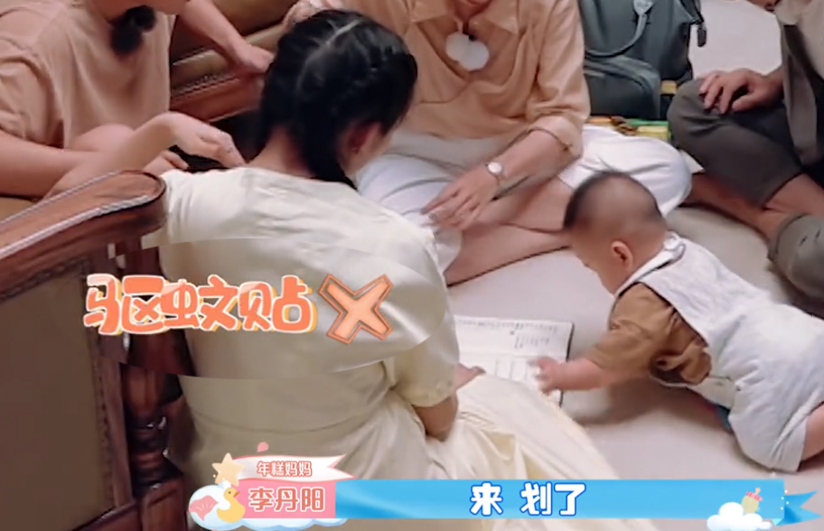 待产包里面的必备物品清单,待产包千万不要忘记给宝宝备两条