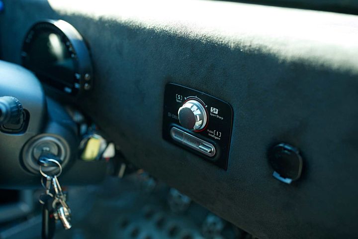 平行进口斯巴鲁wrxsti,斯巴鲁brzsti套件