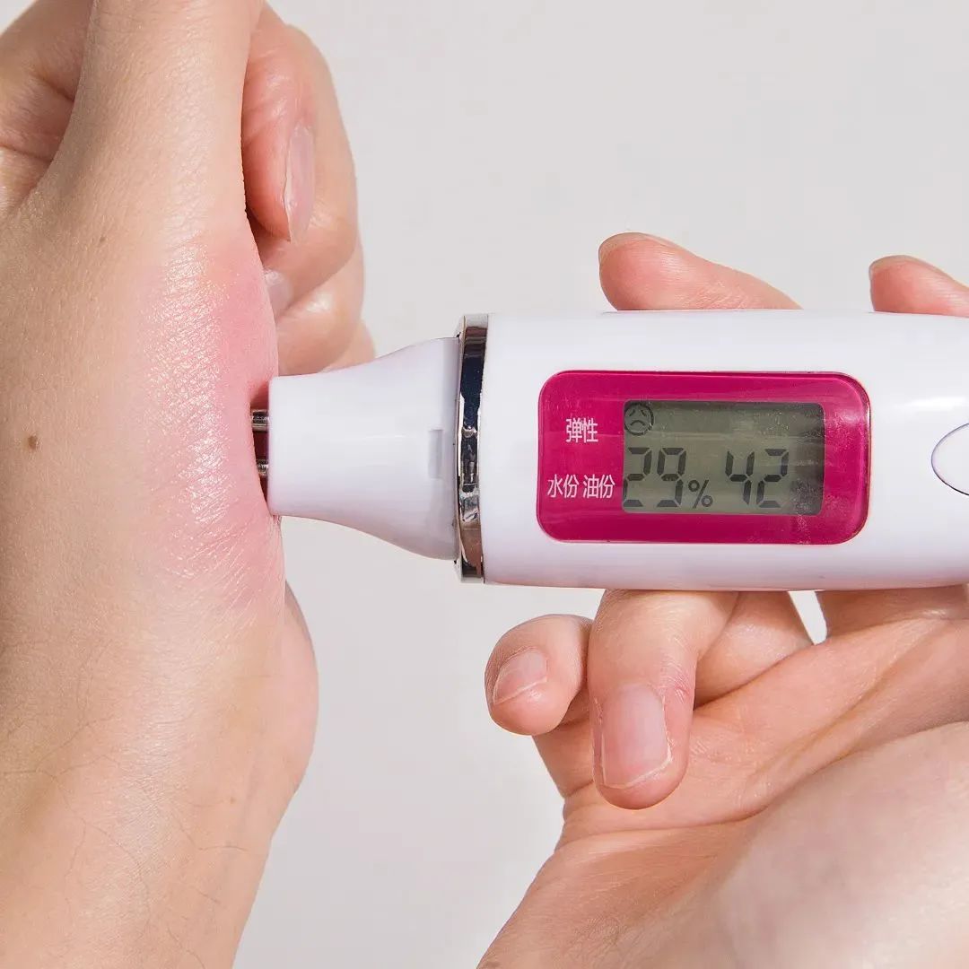 唇膏哪款好用嘟嘟唇,哪款唇膏能让你变成嘟嘟唇