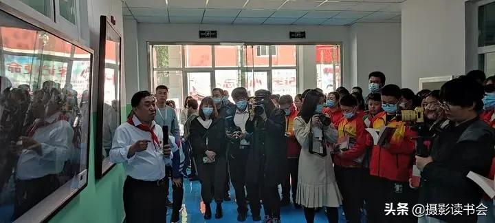 迎世界读书日全民阅读,迎接世界读书日书城开启高端对话