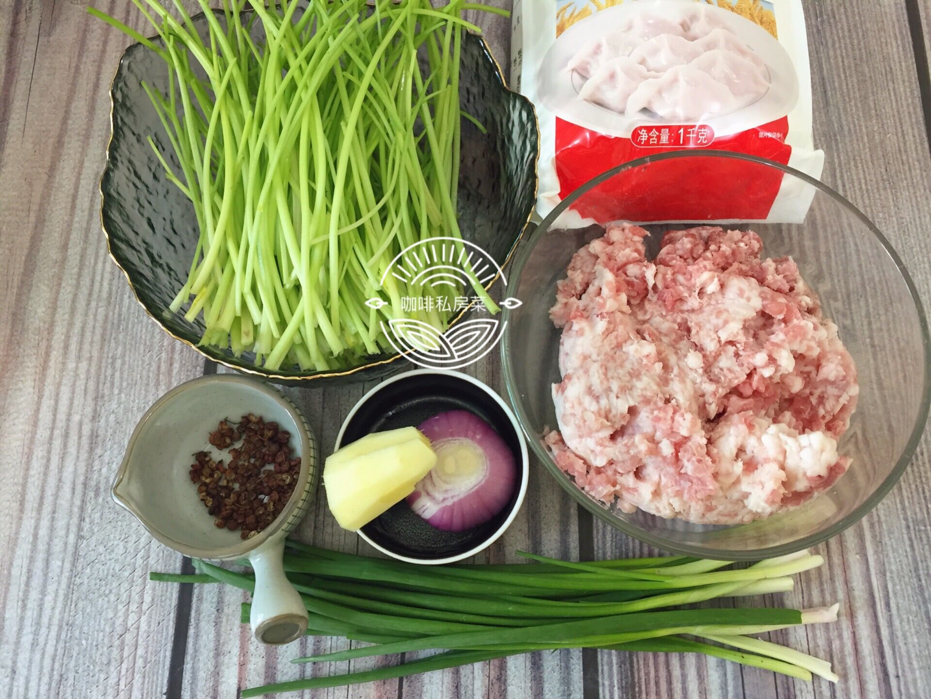 肉馅饺子怎么做不粘锅好吃,剩饺子肉馅最好的处理方法