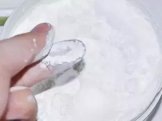 美颜都比不上它！这瓶珠光粉真的美哭我！