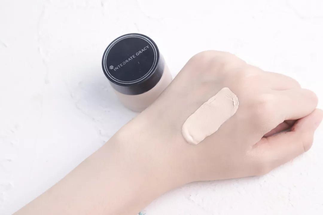 化妆粉底液选错肤质,化妆粉底液选错了