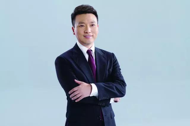 康辉多年后评价谢娜,康辉说谢娜无法沟通