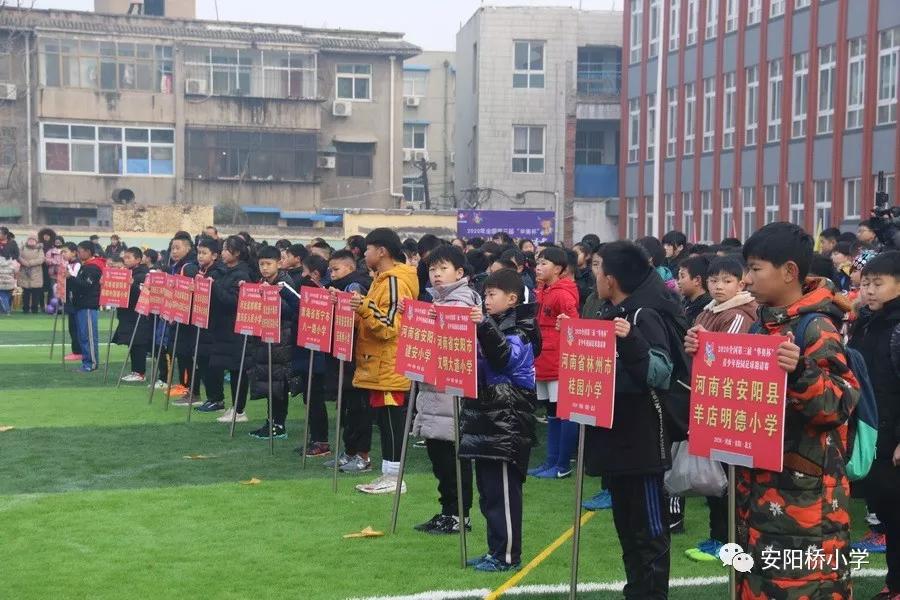 涓囨湪浜夎崳鐧捐姳鍚愯壋涓嬭仈,瓒崇悆涓栫晫鏉ⅵ鎯冲啀鍚埅