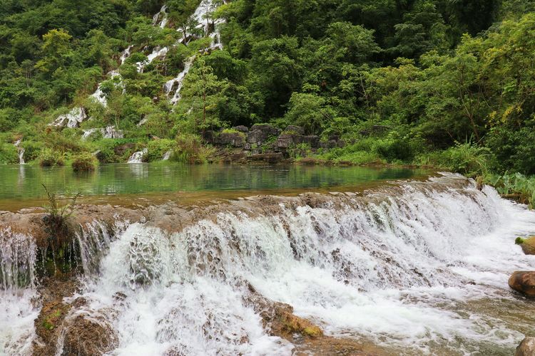 地球上的绿腰带贵州荔波小七孔,世界的绿宝石荔波