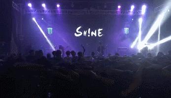 和自己偶像合作是种什么样的体验,当偶像的真实感受