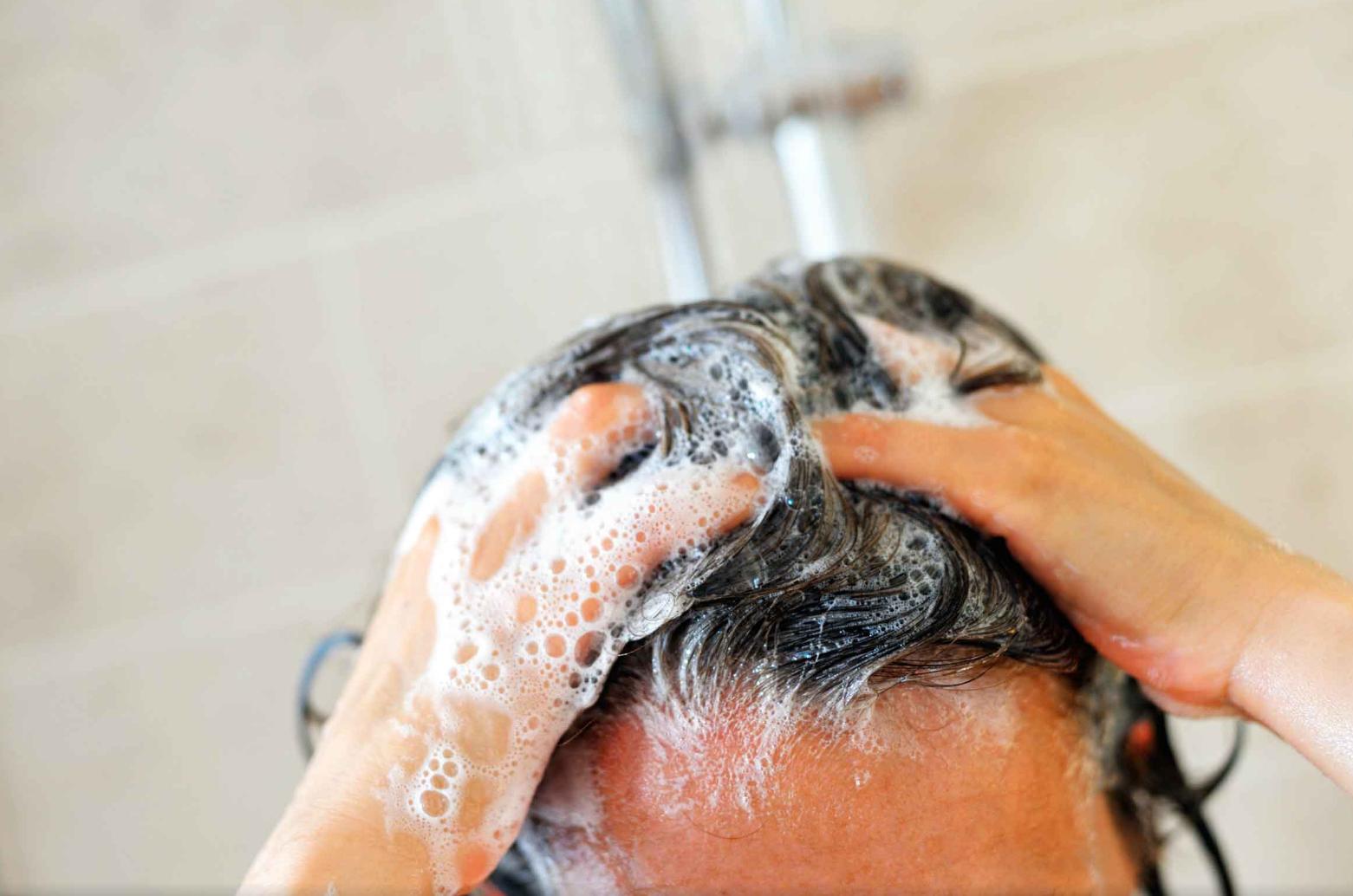 电热水器一年出多少触电事故,电热水器漏电能自动断电吗