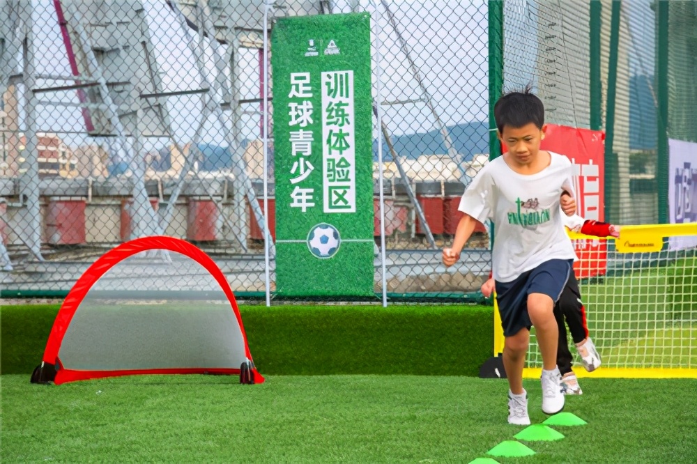 绿茵足球联赛落户,绿茵青少年足球邀请赛