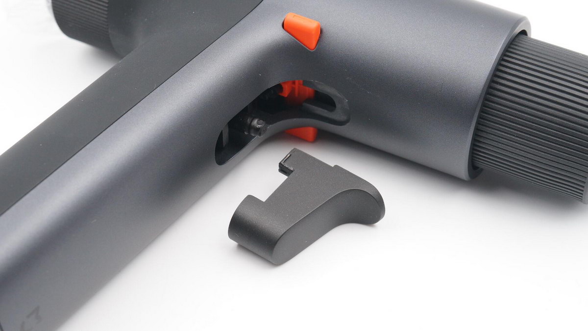 电钻拧三合一螺丝,微型手持小电钻拆解