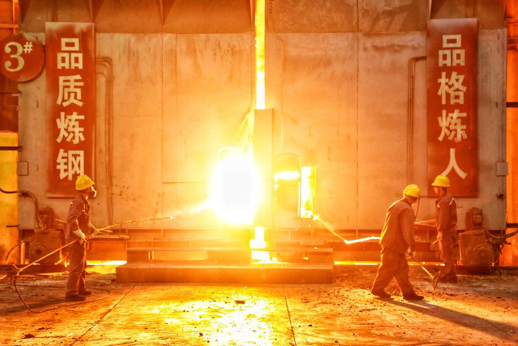 西南“钢铁侠”的文旅和科幻之旅百年川威从“重”变“轻”