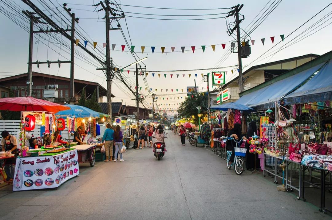 夜丰颂到清迈巴士,夜丰颂府旅行