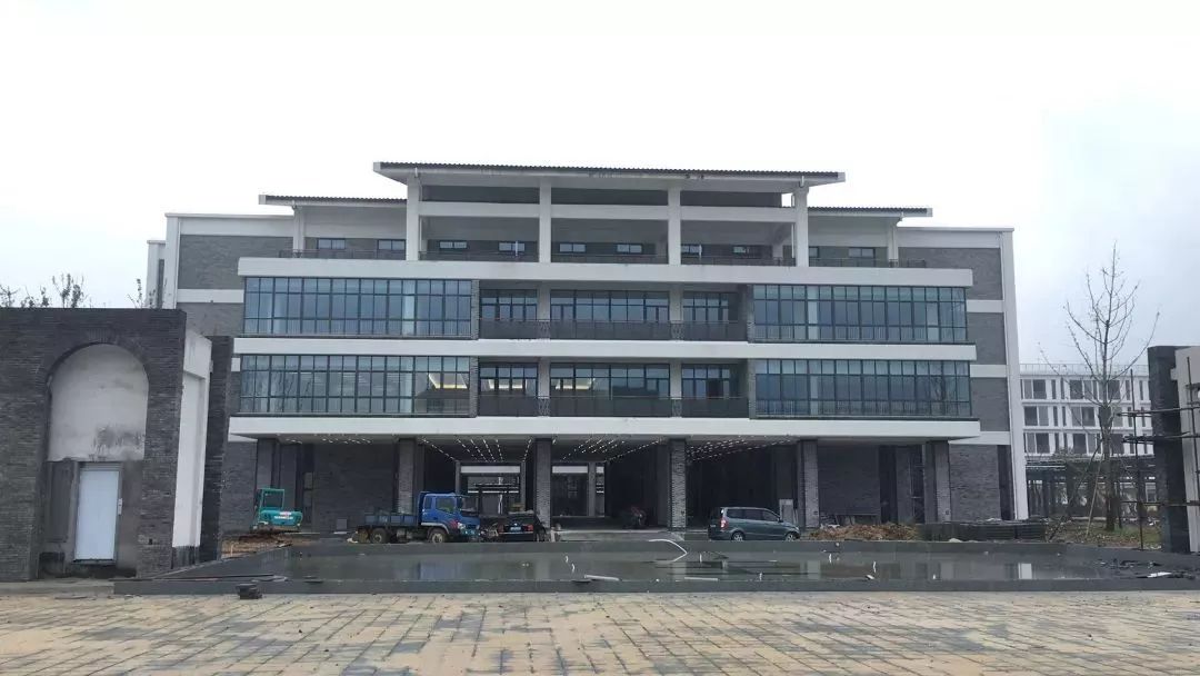 奉化区跟镇海区哪个好,宁波奉化和鄞州哪个区好