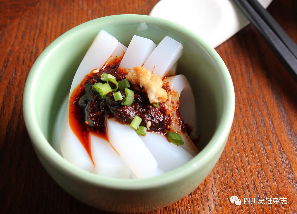 如何制作川味凉拌凉粉凉面,川味凉粉的正宗做法