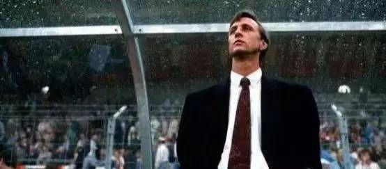 20世纪足坛绝代双骄克鲁伊夫,克鲁伊夫足球技术