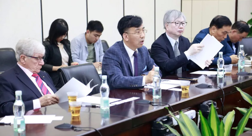 激发职业教育改革新动力,爱华教育携德国教育专家赴深职院交流