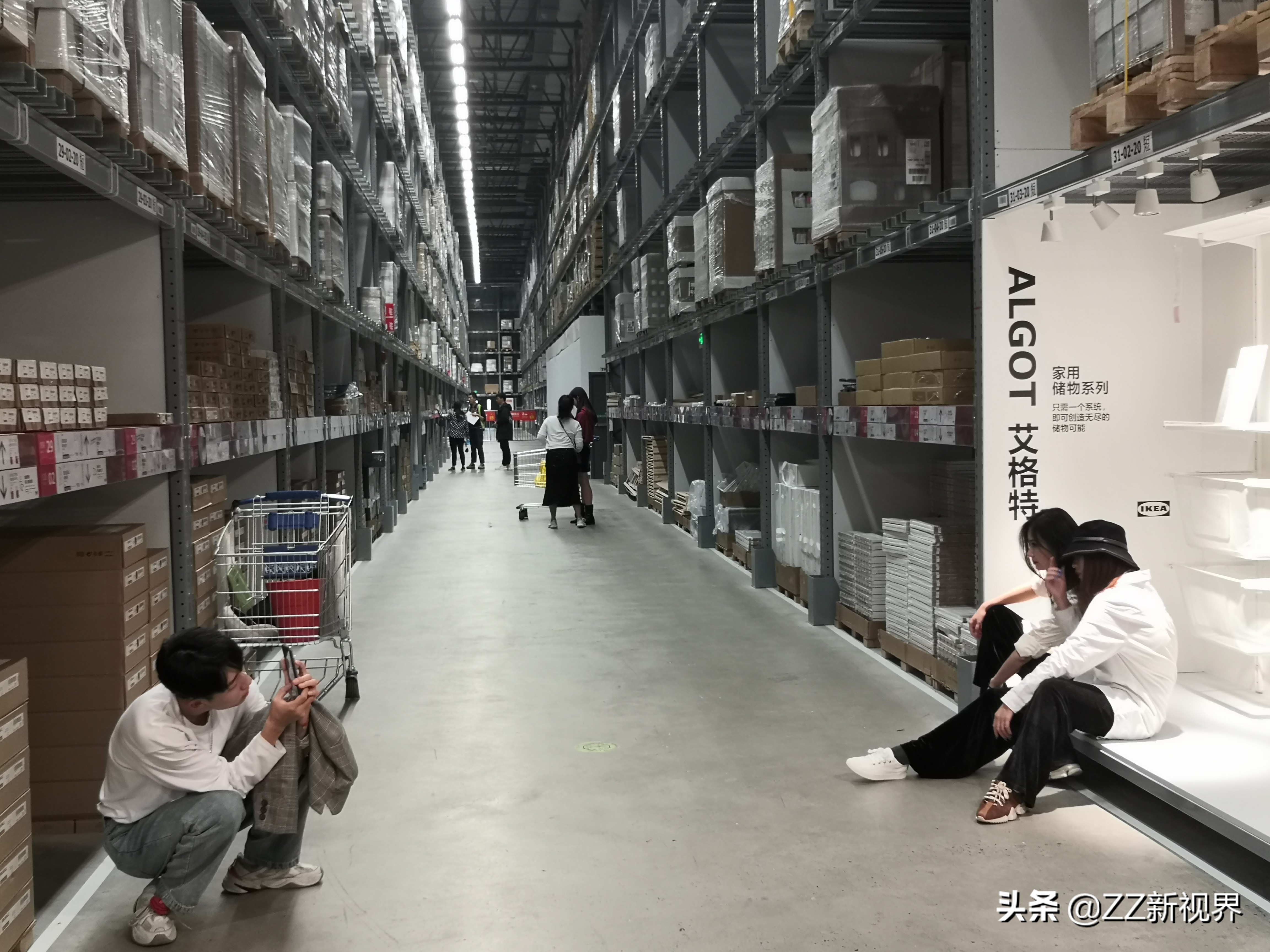 去宜家拍照适合穿什么衣服,来郑州逛宜家怎么拍照